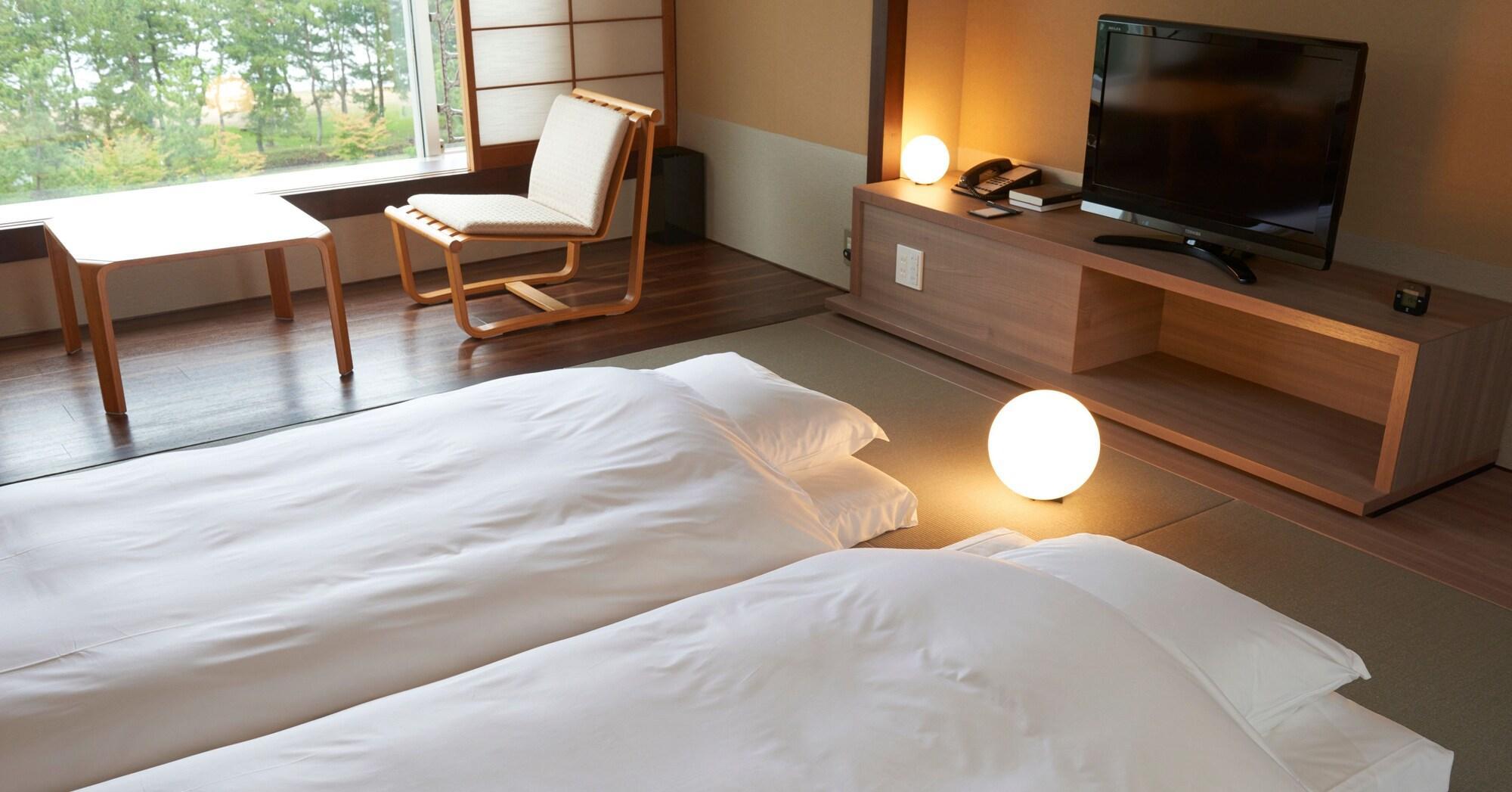 Moriyama Lake Biwa Marriott Hotel מראה חיצוני תמונה