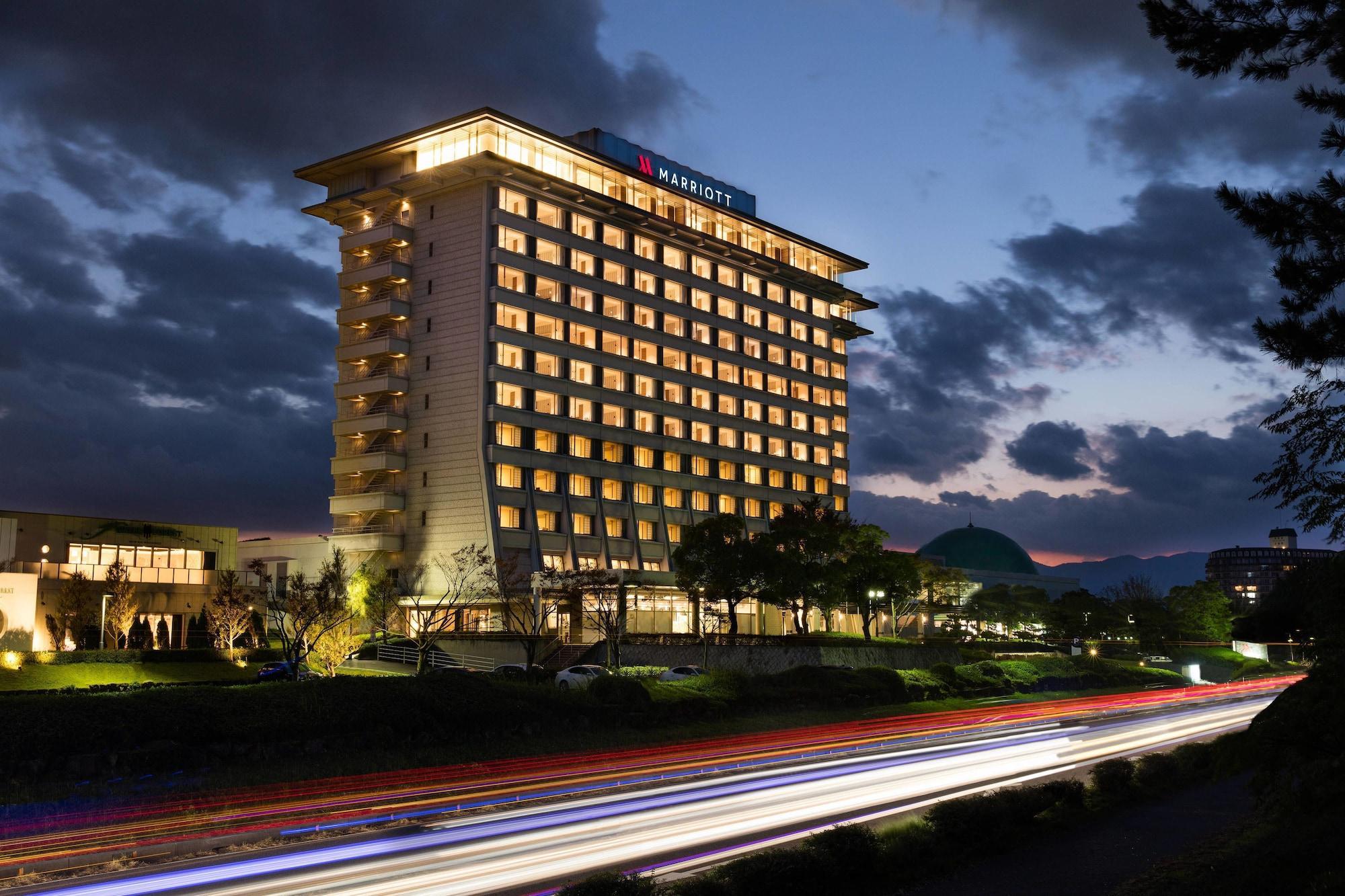 Moriyama Lake Biwa Marriott Hotel מראה חיצוני תמונה